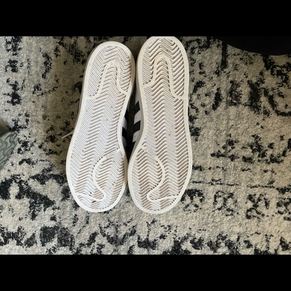Adidas Superstar - Picture 4 of 5